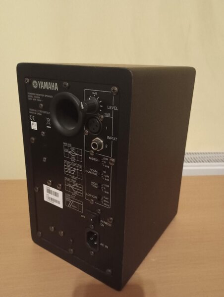 Boxe active Monitor Yamaha HS50M de exceptie noi in cutie (2)